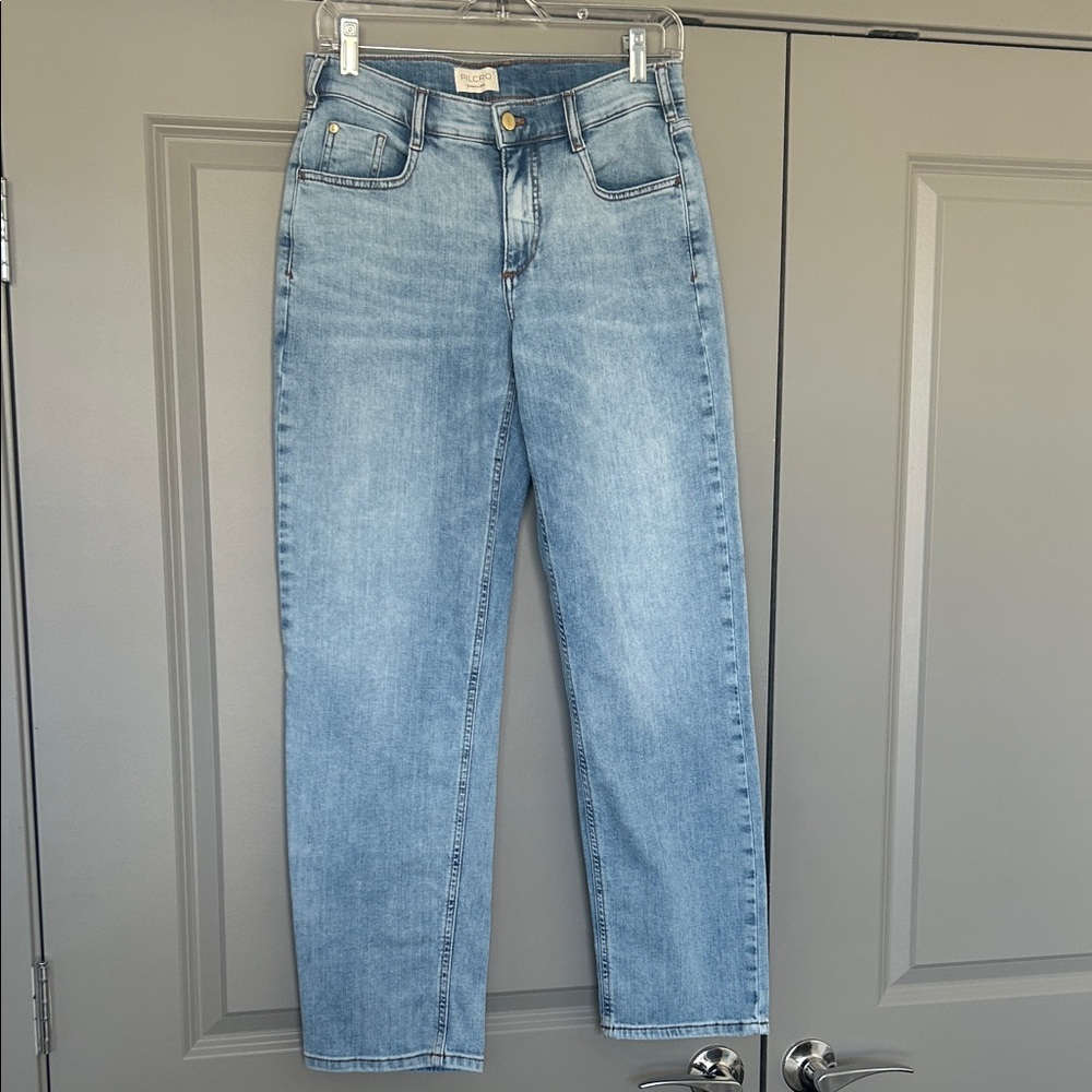 Pilcro Mid Rise Straight Leg Jeans